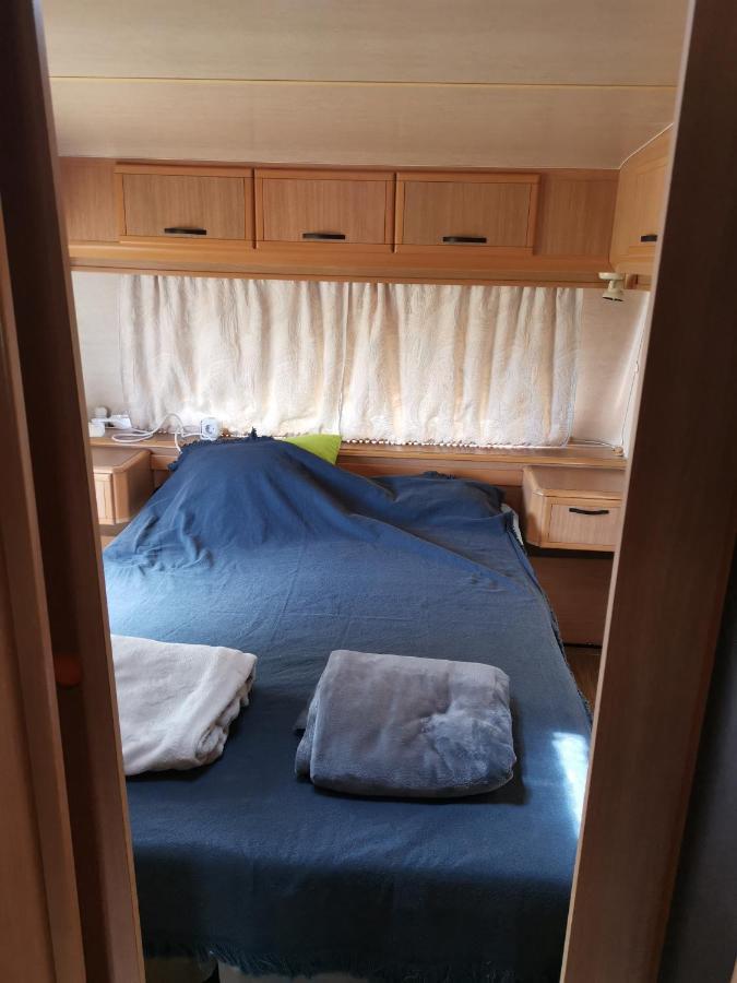 Large Camper In The Olive Grove Hotel Banjole Eksteriør billede